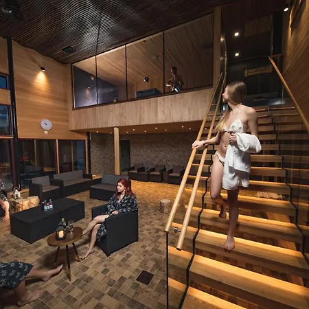 Otel Jeris Lakeside Muonio