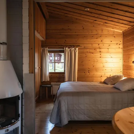 Jeris Lakeside Hotel Muonio