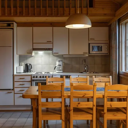 Otel Jeris Lakeside Muonio