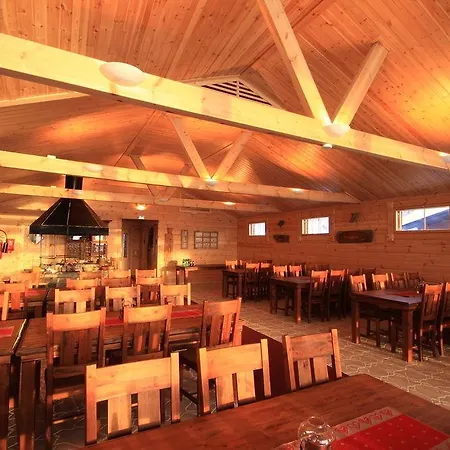 Jeris Lakeside Otel 3*