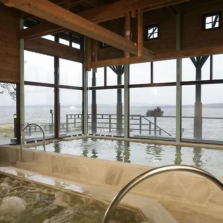 Jeris Lakeside