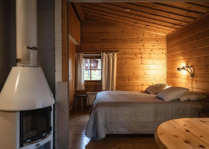 Jeris Lakeside Hotelli Muonio