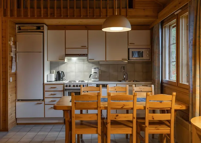 فندق Jeris Lakeside مونيو